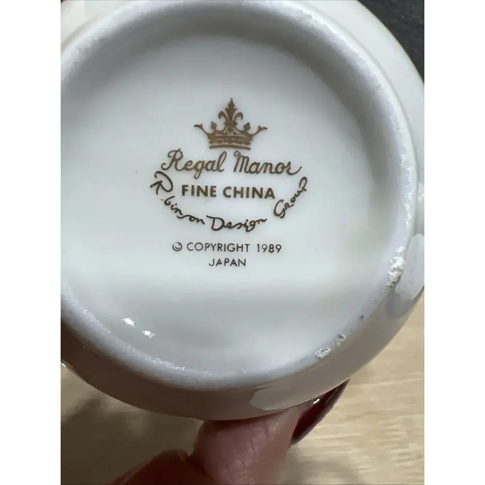 Set of 2 Vintage Regal Manor Robinson Design White Fine China Cup Saucer Japan